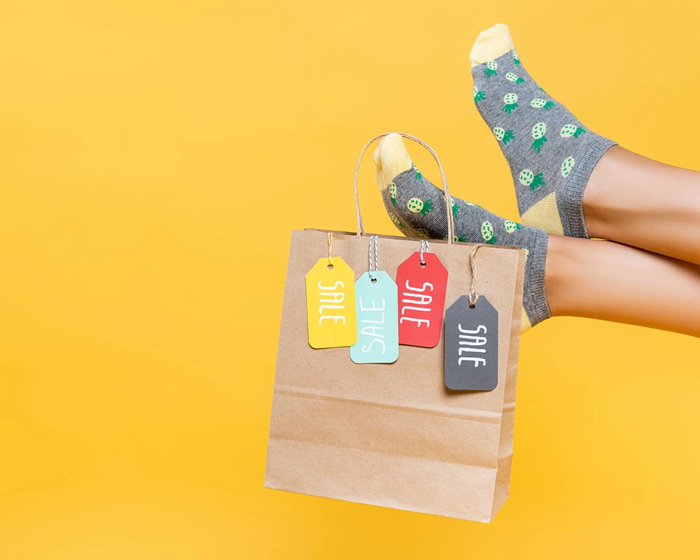 custom shoe hang tags