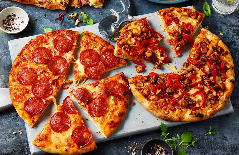 best pizza size for parties